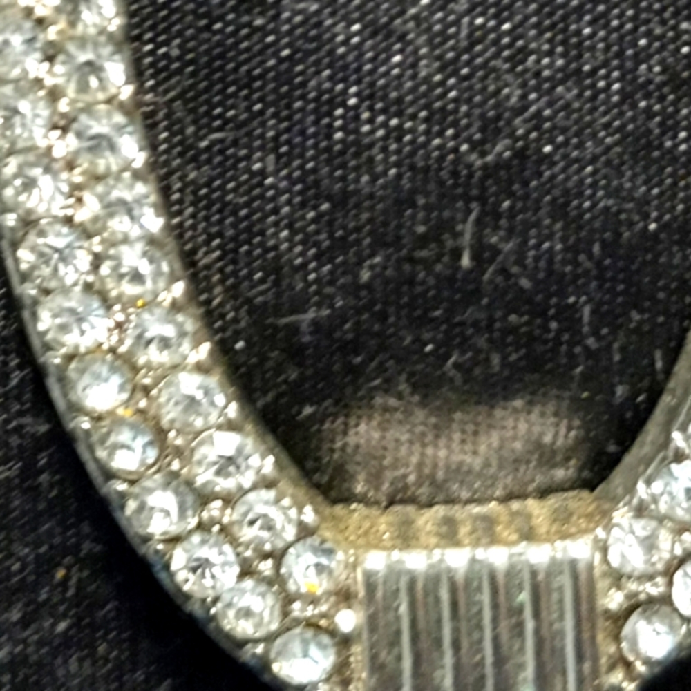 Rhinestone Oval Necklace Pendant
